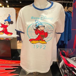 Disney - ◆パリディズニー◆30周年グッズ Tシャツ ソーサラーミッキー 弟子 Mサイズ