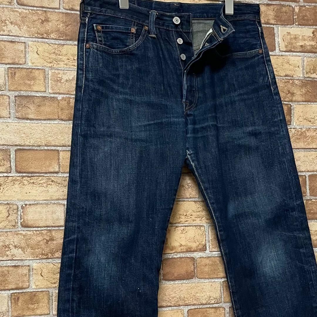 Levi's(リーバイス)のリーバイス　501　デニム　ジーンズ　ジーパン　ボタンフライ　31/34 メンズのパンツ(デニム/ジーンズ)の商品写真