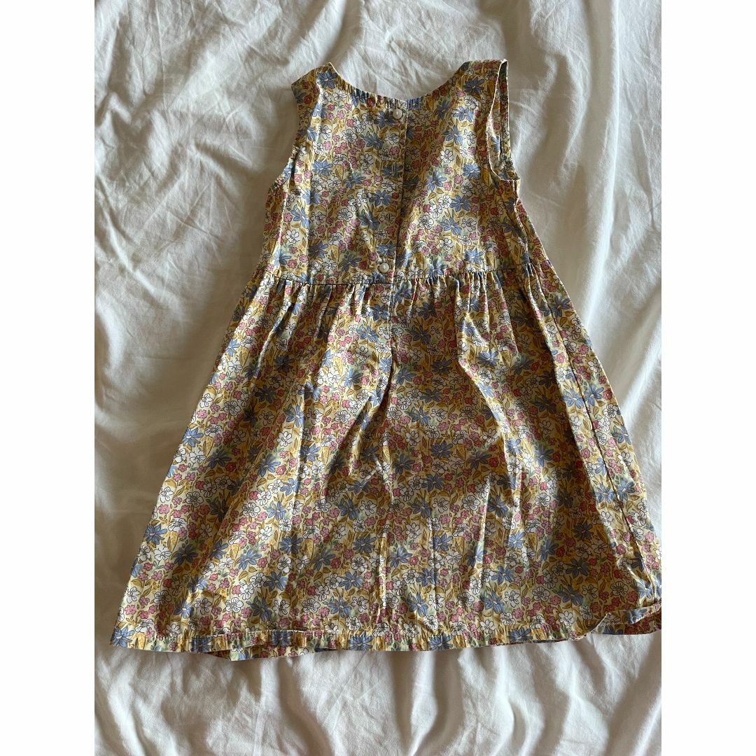 H&M(エイチアンドエム)のH&M　花柄ワンピース　キッズ　チュニック キッズ/ベビー/マタニティのキッズ服女の子用(90cm~)(ワンピース)の商品写真