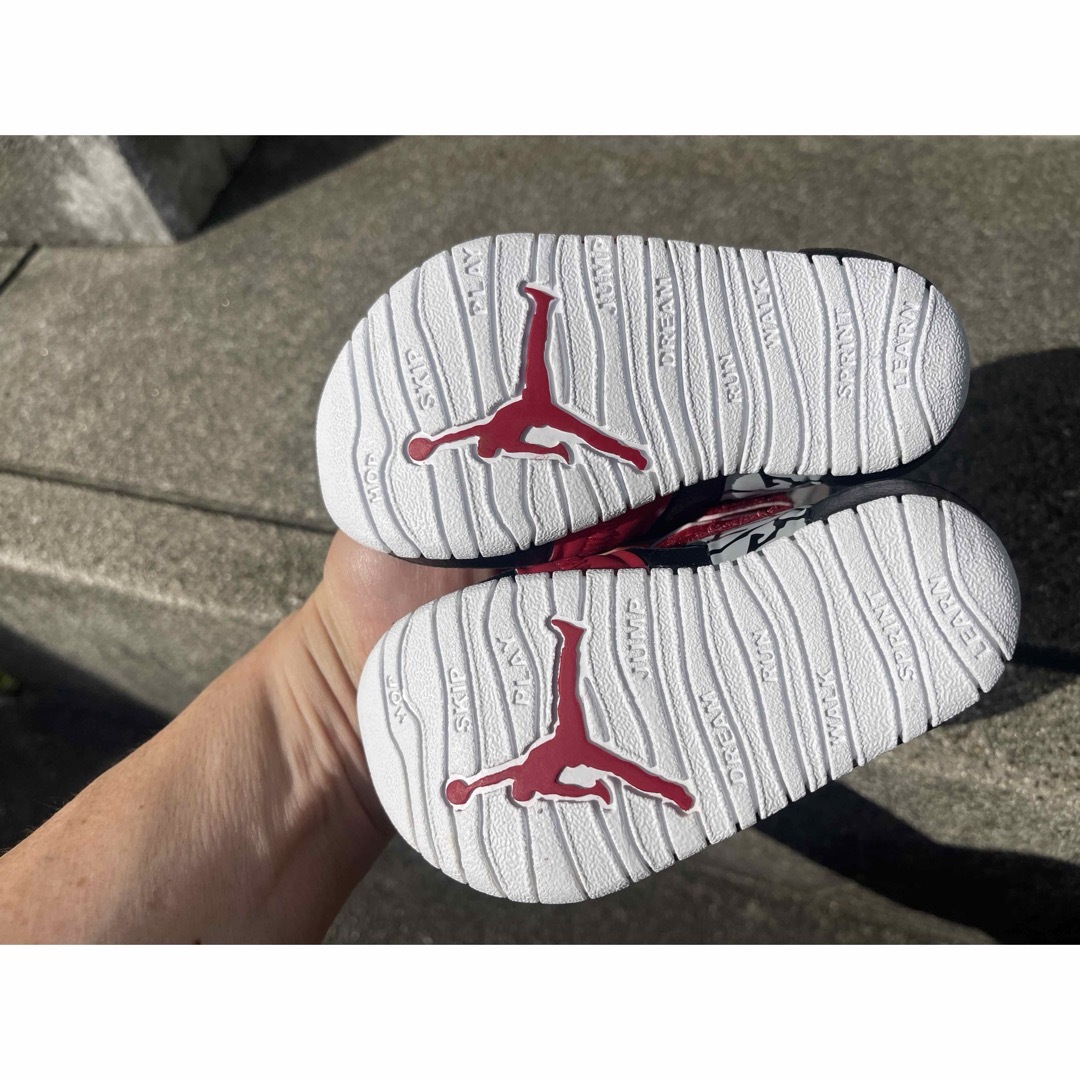 Jordan Brand（NIKE）(ジョーダン)のジョーダンFLARE  サイズ11㎝　値下げ不可　新品未使用　箱なし キッズ/ベビー/マタニティのベビー靴/シューズ(~14cm)(スニーカー)の商品写真