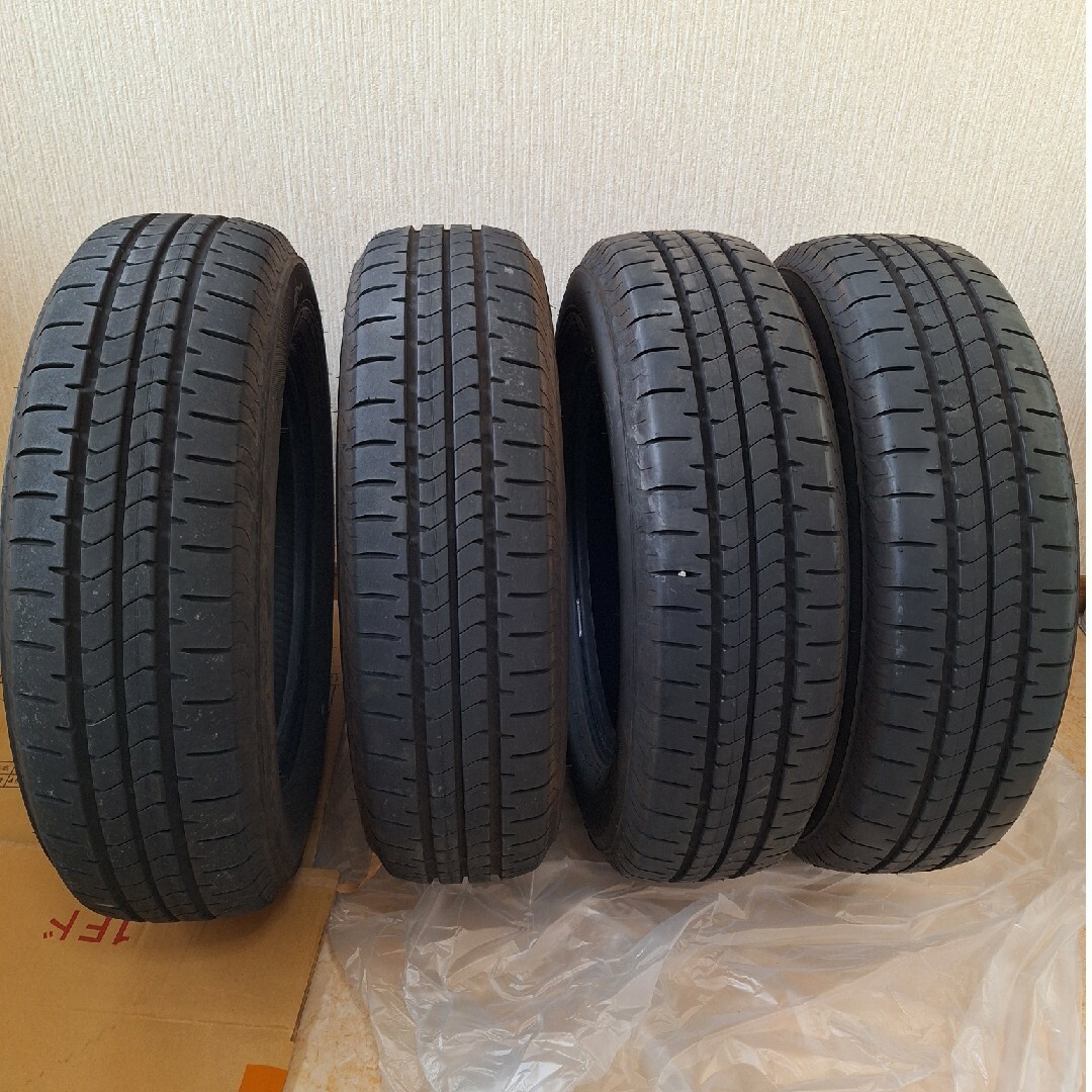 BRIDGESTONE(ブリヂストン)の【ブリジストン】165/70/R14【中古タイヤ】 自動車/バイクの自動車(タイヤ)の商品写真