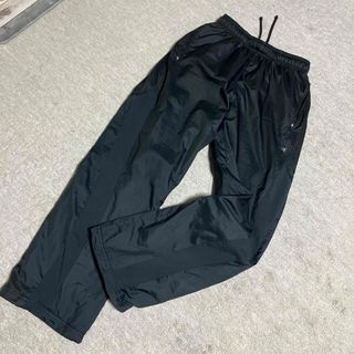 ナイキ(NIKE)のNIKE シャカシャカパンツ　ピステパンツ　メンズS(ウェア)