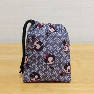 《ゆずまる様専用》保冷巾着袋ハンドメイド【SM】(ポーチ)