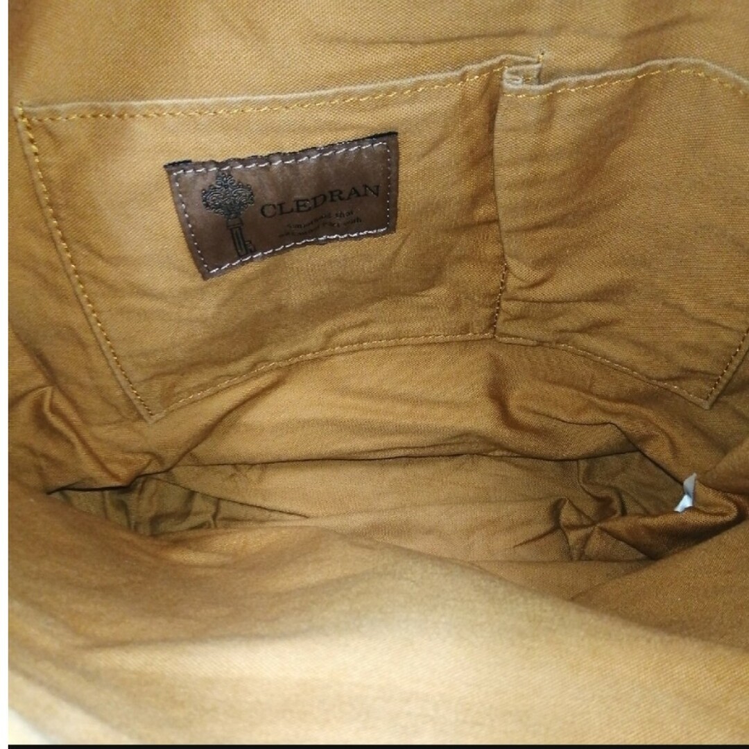 CLEDRAN(クレドラン)のショルダーバッグ　革　帆布 レディースのバッグ(ショルダーバッグ)の商品写真