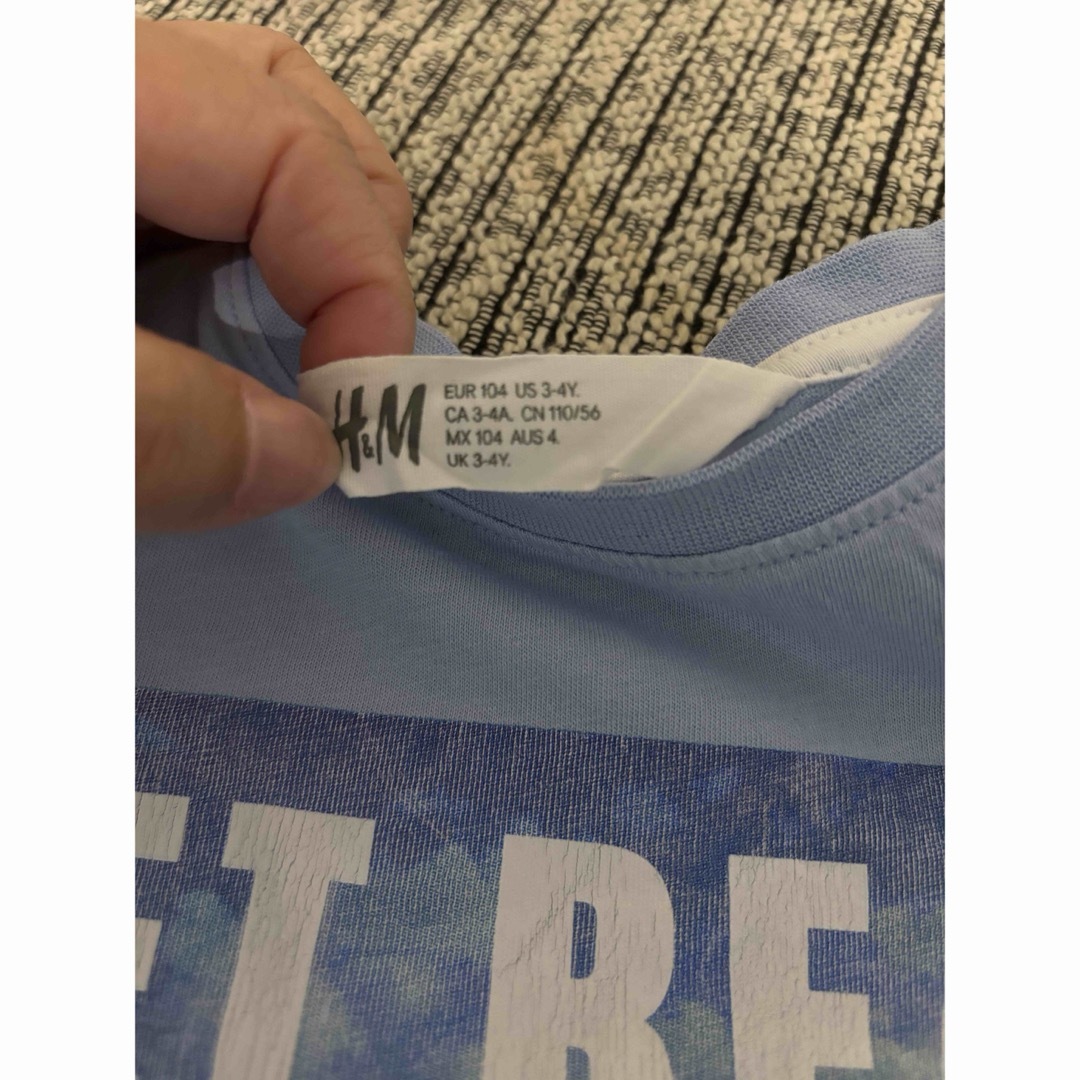 H&M(エイチアンドエム)のＨ&M 半袖Ｔシャツ キッズ/ベビー/マタニティのキッズ服男の子用(90cm~)(Tシャツ/カットソー)の商品写真