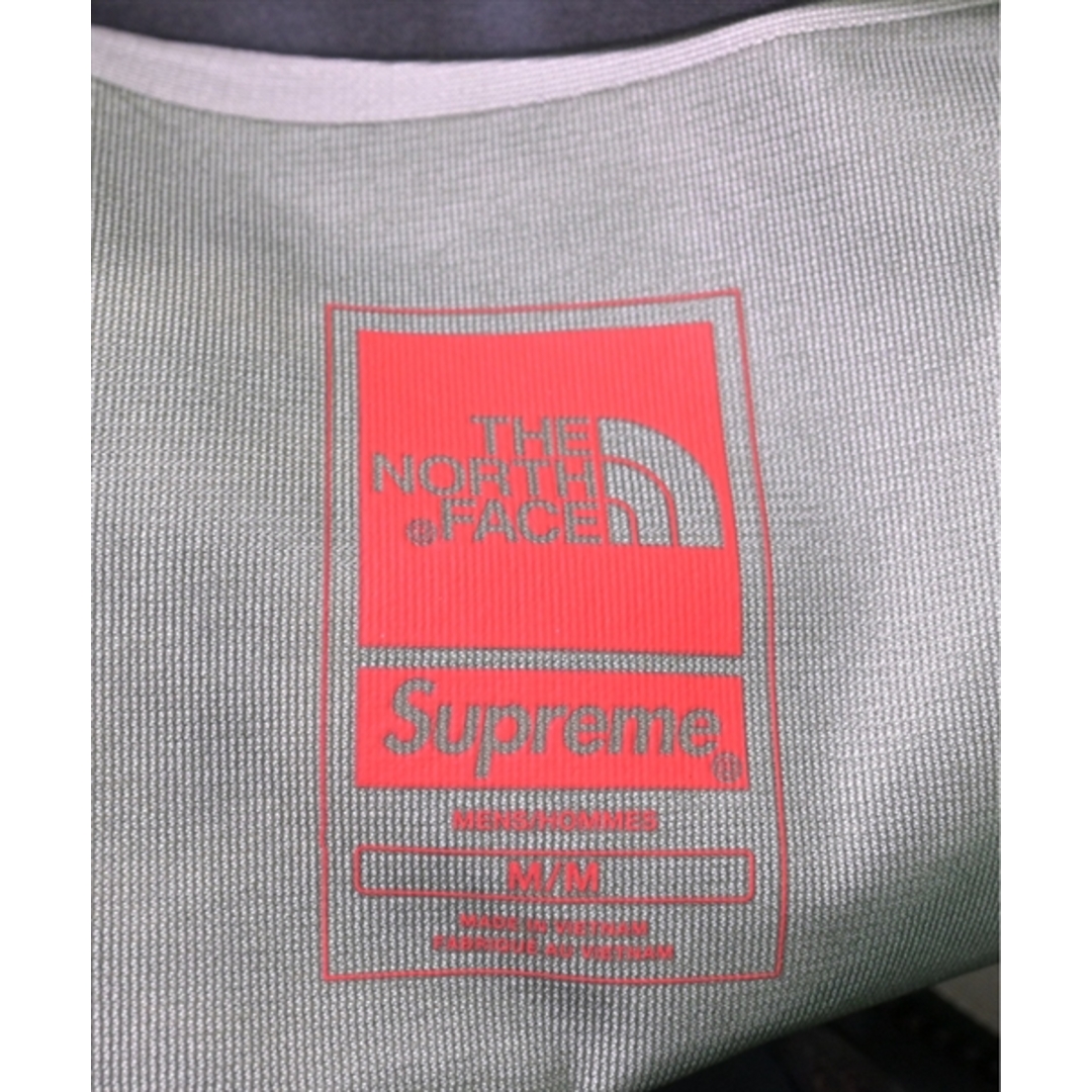 Supreme(シュプリーム)のSupreme シュプリーム マウンテンパーカー M 黒xベージュ(総柄) 【古着】【中古】 メンズのジャケット/アウター(マウンテンパーカー)の商品写真