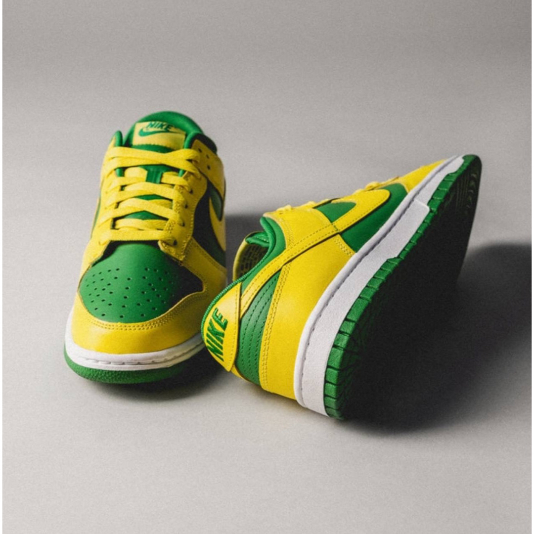 NIKE(ナイキ)のNike Dunk Low "Reverse Brazil" メンズの靴/シューズ(スニーカー)の商品写真