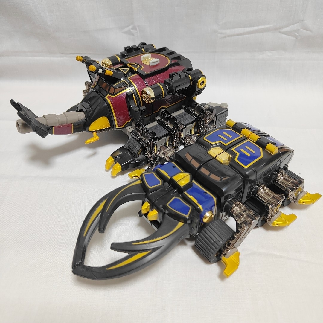 開封品ハリケンジャー レア品 DX超合金 迅雷合体 ゴウライジン 開封品ハリケンジャー レア品 DX超合金 迅雷合体 ゴウライジン