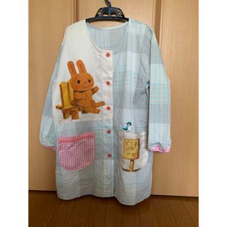 どうぞの椅子　エプロン　スモック　保育士　幼稚園　新品　未使用