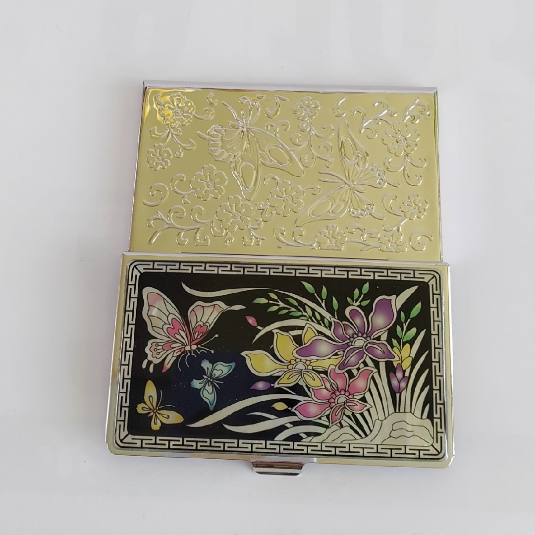 新品　韓国　螺鈿細工　カードホルダー　名刺入れ　カードケース　蝶々柄　花柄 レディースのファッション小物(名刺入れ/定期入れ)の商品写真