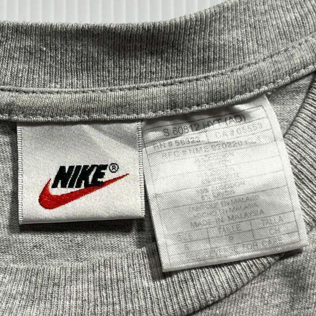 NIKE(ナイキ)の【Nike】ナイキJust do itTシャツ　古着ストリートスニーカー銀タグ メンズのトップス(Tシャツ/カットソー(半袖/袖なし))の商品写真