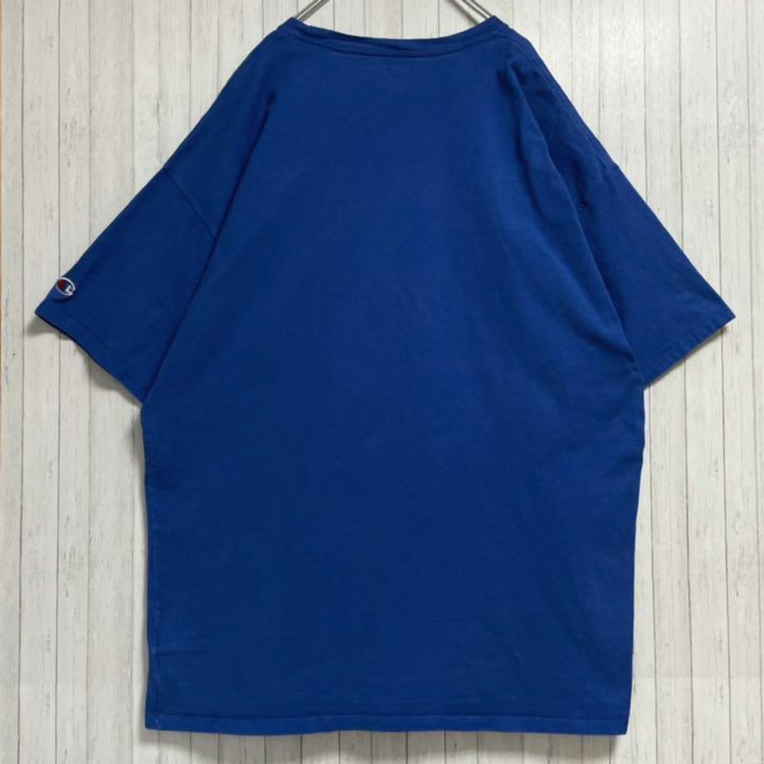 Champion チャンピオン　Tシャツ　ビッグロゴ　ブルー　シルエット　XXL メンズのトップス(Tシャツ/カットソー(半袖/袖なし))の商品写真