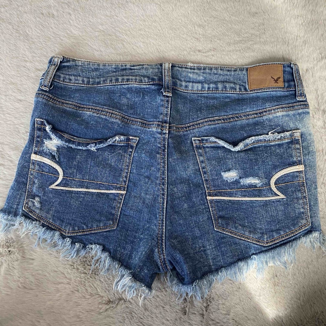 American Eagle(アメリカンイーグル)のデニムショートパンツ アメリカンイーグル  レディースのパンツ(ショートパンツ)の商品写真