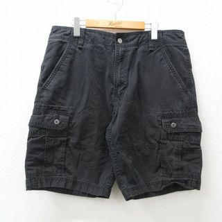 リーバイス(Levi's)のW37★古着 リーバイス Levis ショート カーゴ パンツ ショーツ メンズ コットン 黒 ブラック 24apr15 中古 ボトムス 短パン ショーパン(ワークパンツ/カーゴパンツ)