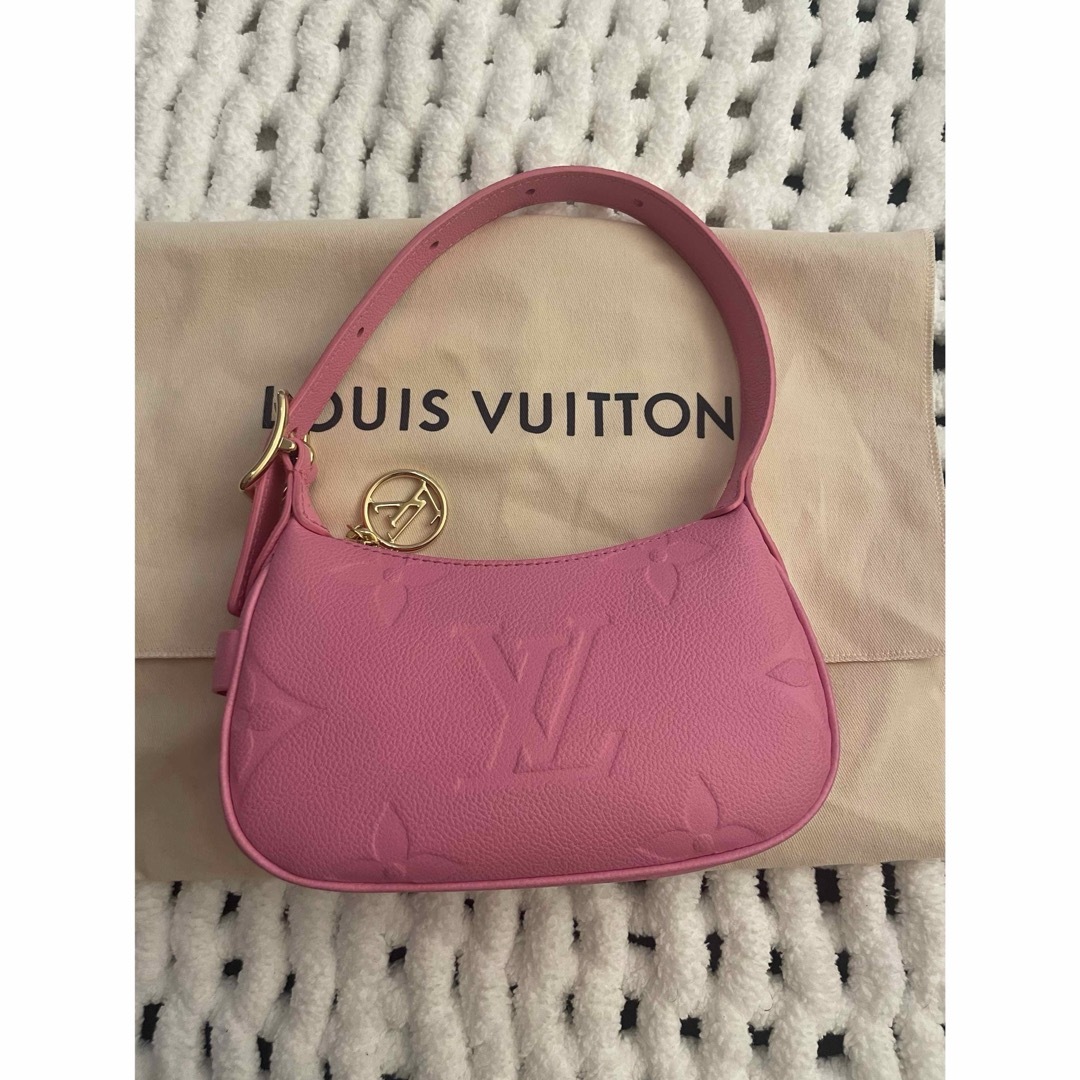 LOUIS VUITTON(ルイヴィトン)のルイヴィトン　ミニムーンバッグ レディースのバッグ(ハンドバッグ)の商品写真