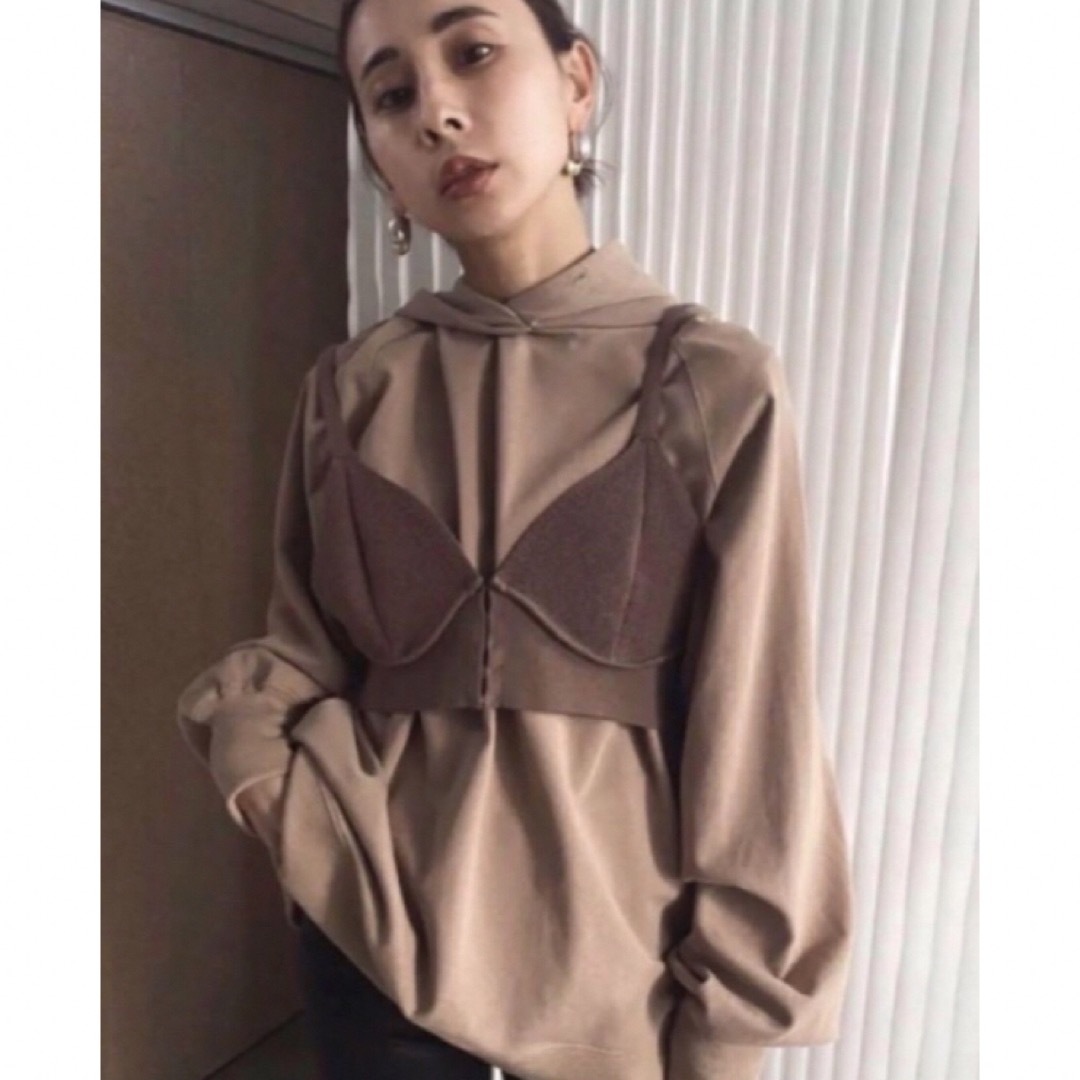 AMERI LAYERED BUSTIER HOODIE レディースのトップス(パーカー)の商品写真