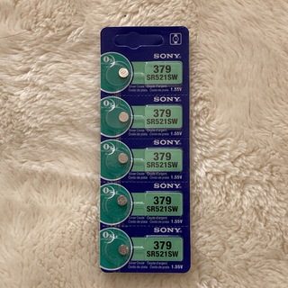 【日本製】ボタン電池　酸化銀電池　SR521SW（379）　時計電池　５個セット