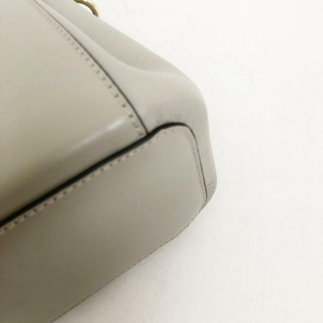 Furla(フルラ)のFURLA(フルラ) ハンドバッグ美品  ミアステラ グレーカーキ 巾着型 レザー レディースのバッグ(ハンドバッグ)の商品写真