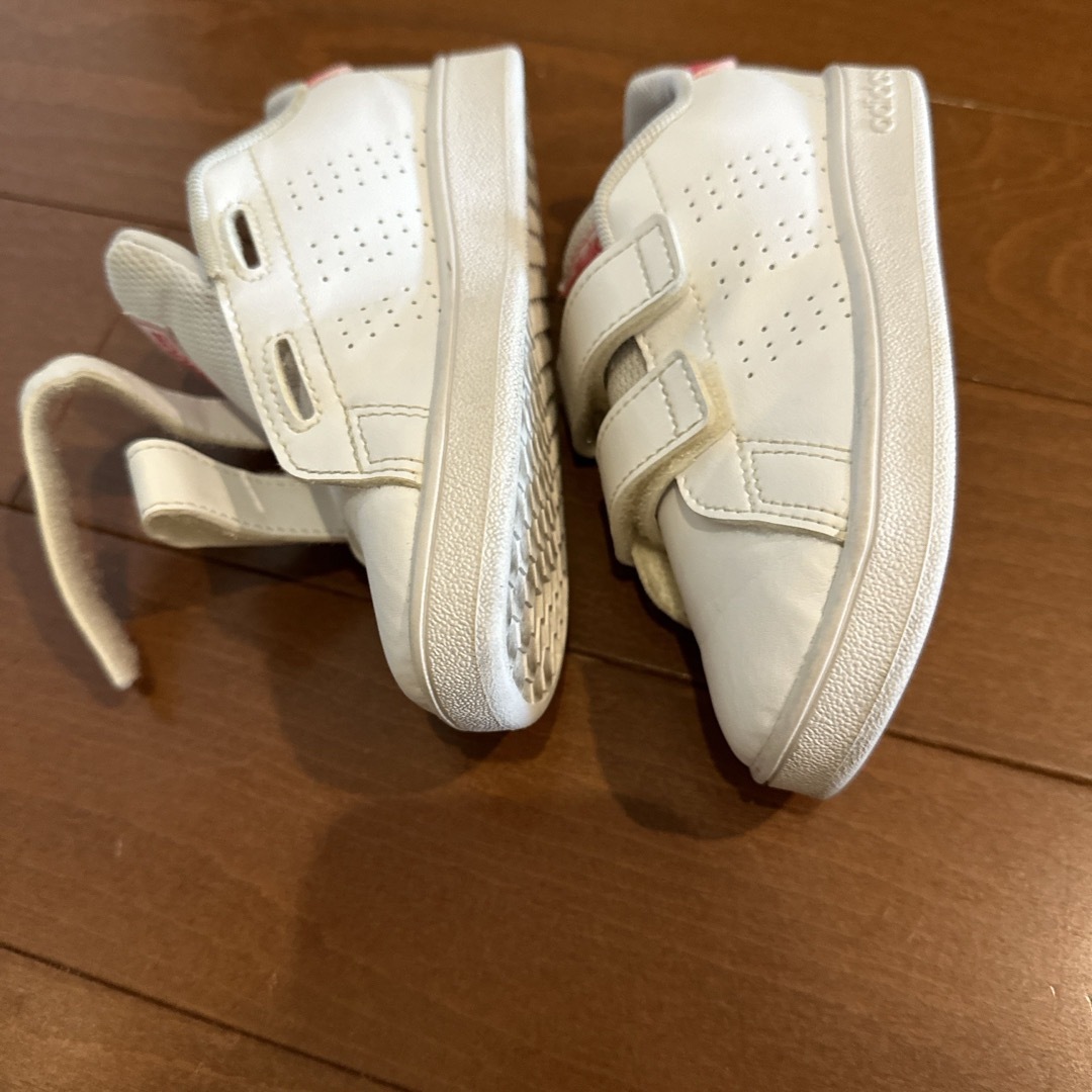 adidas(アディダス)のAdidas スニーカー　キッズ　14.5cm キッズ/ベビー/マタニティのベビー靴/シューズ(~14cm)(スニーカー)の商品写真