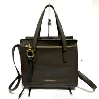 サルヴァトーレフェラガモ(Salvatore Ferragamo)のSalvatoreFerragamo(サルバトーレフェラガモ) ハンドバッグ エイミー ダークグレー レザー(ハンドバッグ)