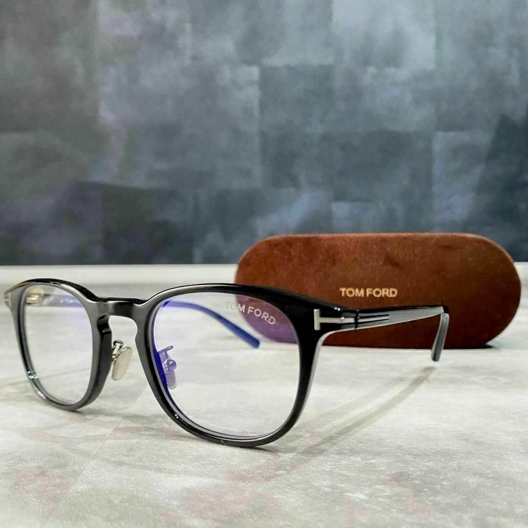 TOM FORD(トムフォード)の超人気！新品★TOMFORD高級メガネ TF5725 アジアンフィット黒ゴールド メンズのファッション小物(サングラス/メガネ)の商品写真