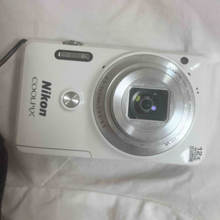 ニコン(Nikon)のnikon ニコン coolpix デジカメ コンデジ S6900(コンパクトデジタルカメラ)
