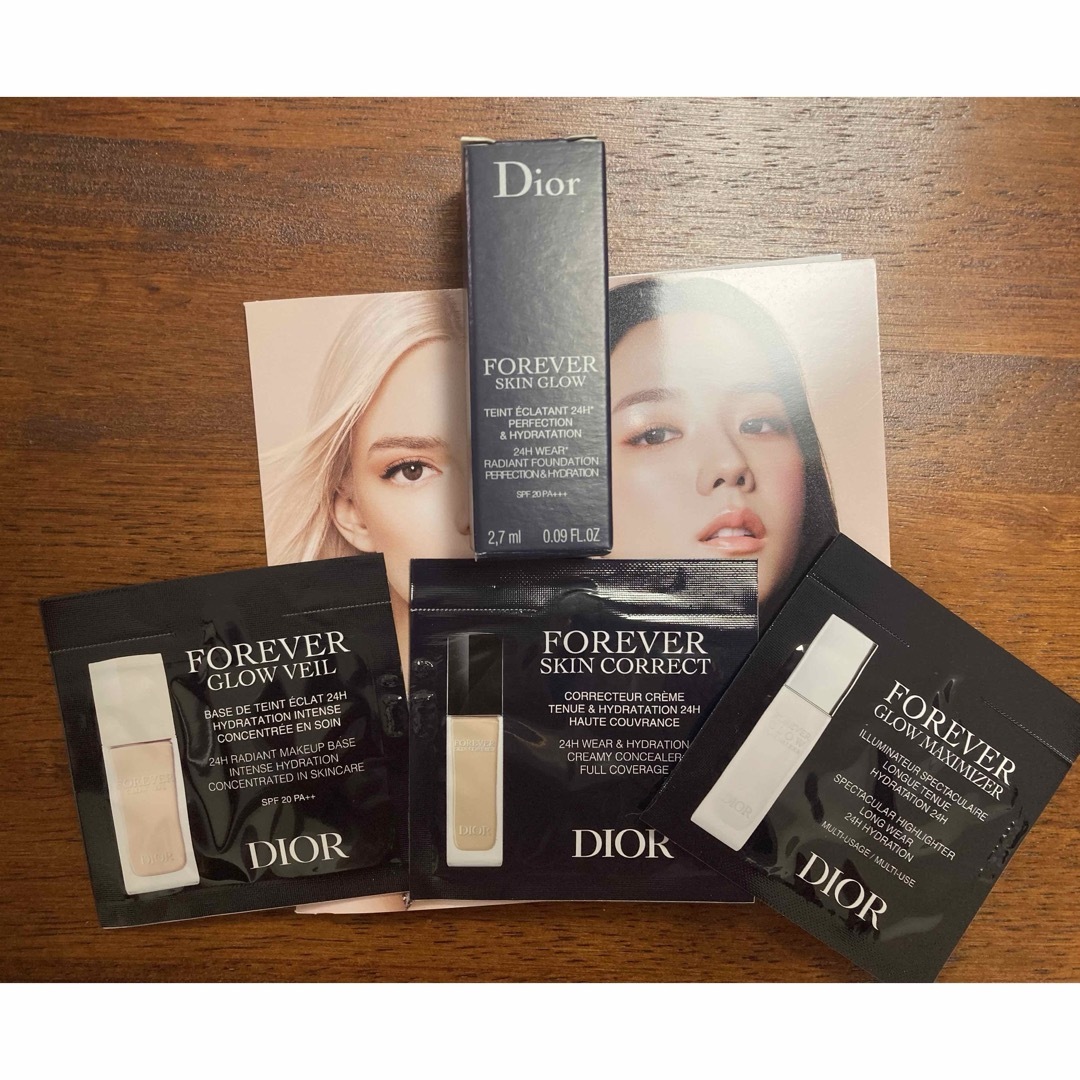 Dior(ディオール)のDior ディオールスキン フォーエヴァー ベースメイク サンプル セット 4点 コスメ/美容のベースメイク/化粧品(ファンデーション)の商品写真