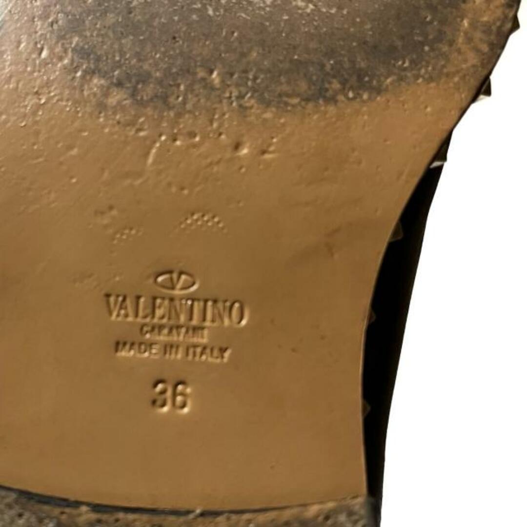 valentino garavani(ヴァレンティノガラヴァーニ)のVALENTINOGARAVANI(バレンチノガラバーニ) ロングブーツ 36 レディース - 黒 スタッズ レザー レディースの靴/シューズ(ブーツ)の商品写真