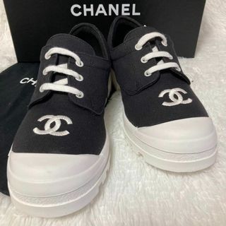 シャネル(CHANEL)の【未使用】シャネル　ローカットスニーカー　厚底　ヴィンテージ　サイズ38(スニーカー)