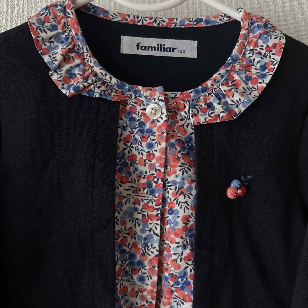 familiar(ファミリア)の【美品】familiar ワンピース サイズ120cm キッズ/ベビー/マタニティのキッズ服女の子用(90cm~)(ワンピース)の商品写真