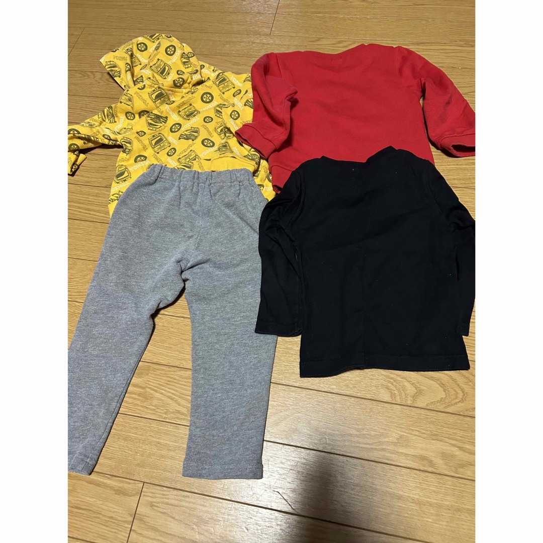 トミカ100 キッズ/ベビー/マタニティのキッズ服男の子用(90cm~)(Tシャツ/カットソー)の商品写真