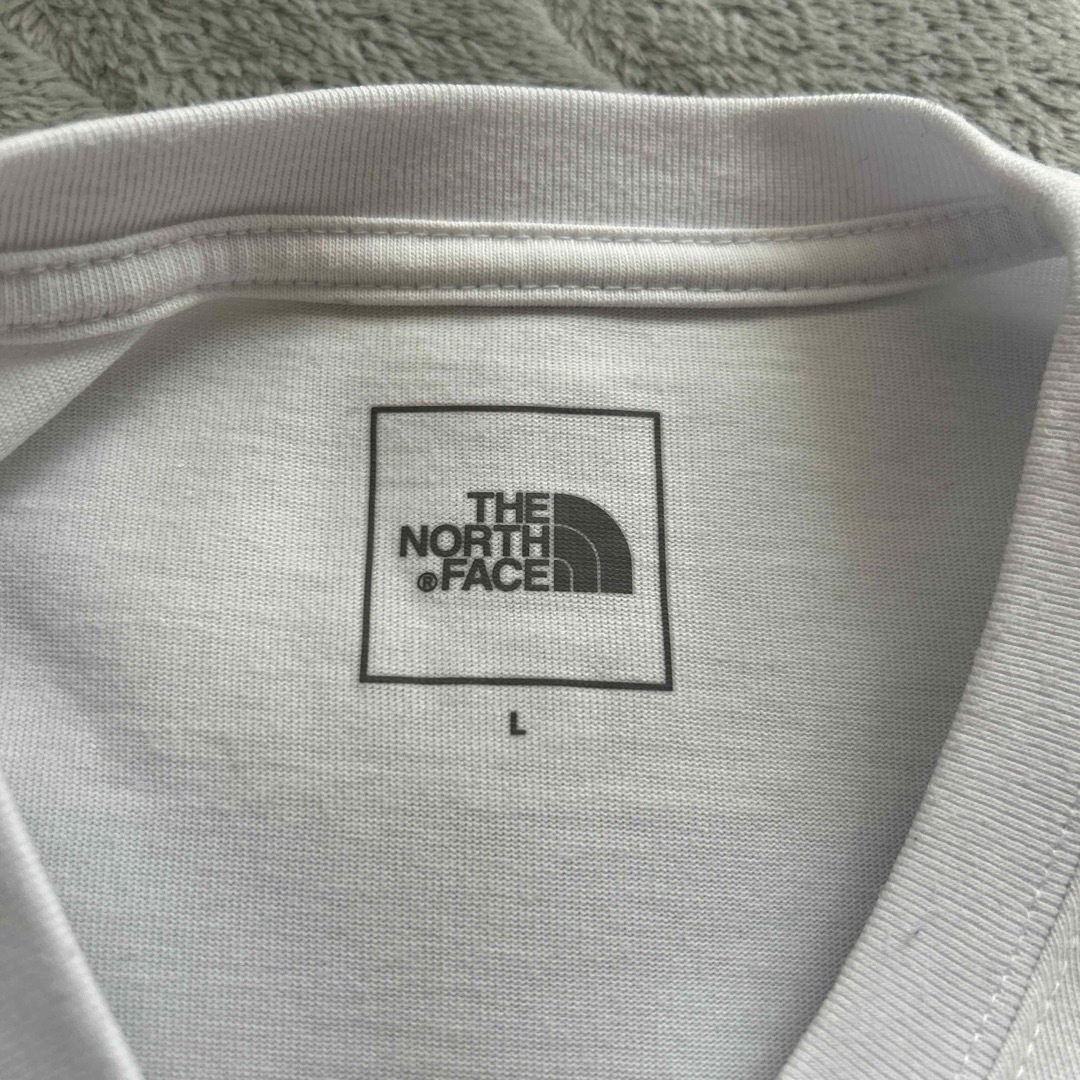 THE NORTH FACE(ザノースフェイス)の【USED】ザノースフェイス★バッグロゴロングスリーブ ロンT レディースのトップス(Tシャツ(長袖/七分))の商品写真