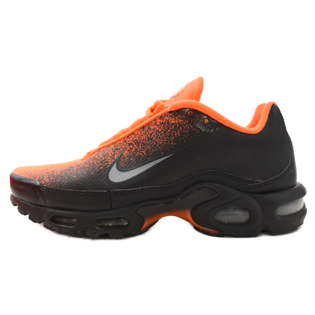 NIKE(ナイキ)のNIKE ナイキ AIR MAX PLUS TN SE エアマックスプラス ローカットスニーカー ブラック/オレンジ CI7701-001 US10/28cm メンズの靴/シューズ(スニーカー)の商品写真