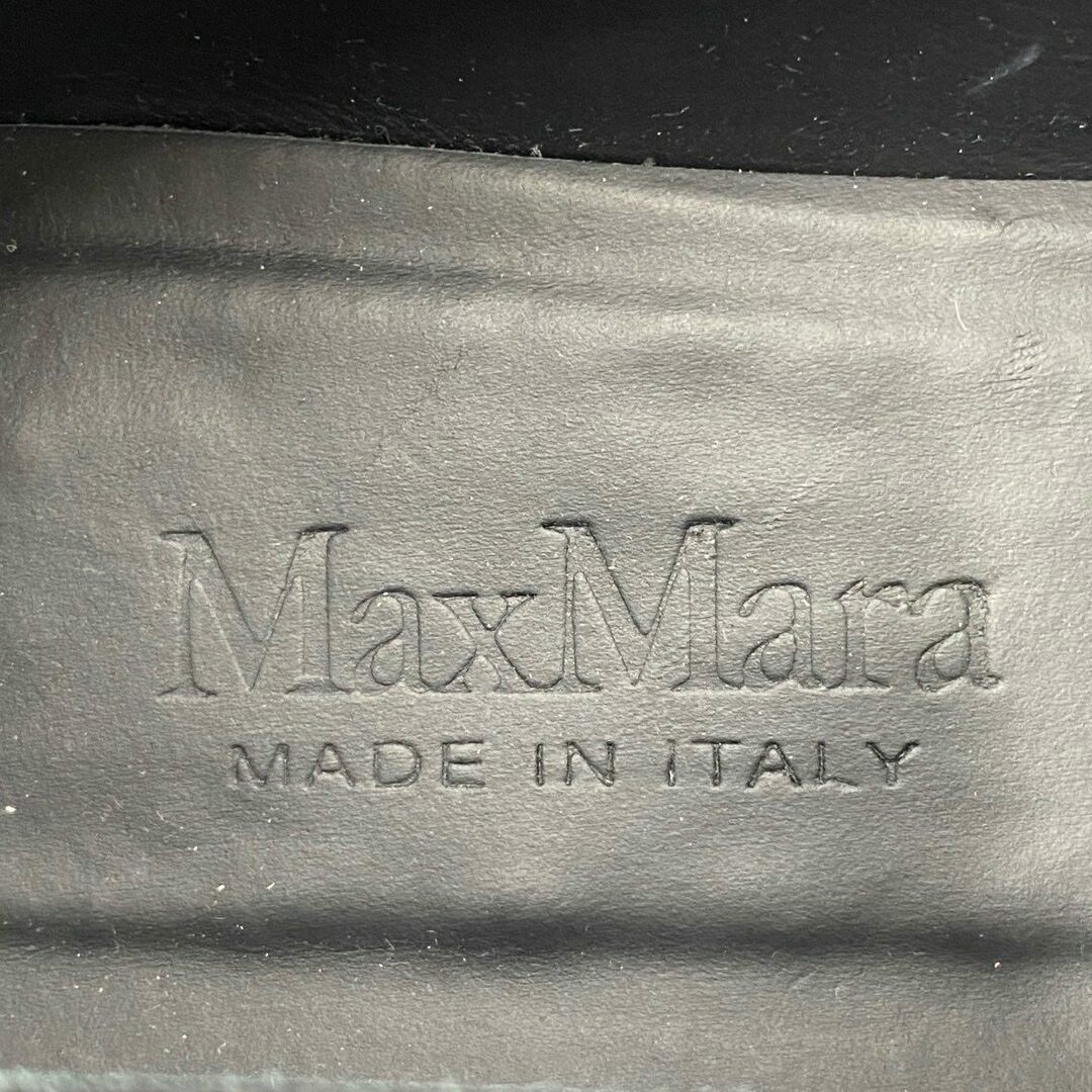 Max Mara(マックスマーラ)の3d16 【極美品】 Max Mara マックスマーラ ベロアシューズ オペラシューズ 37 1/2 ブラック レディース 靴 ドレスシューズ レディースの靴/シューズ(ローファー/革靴)の商品写真