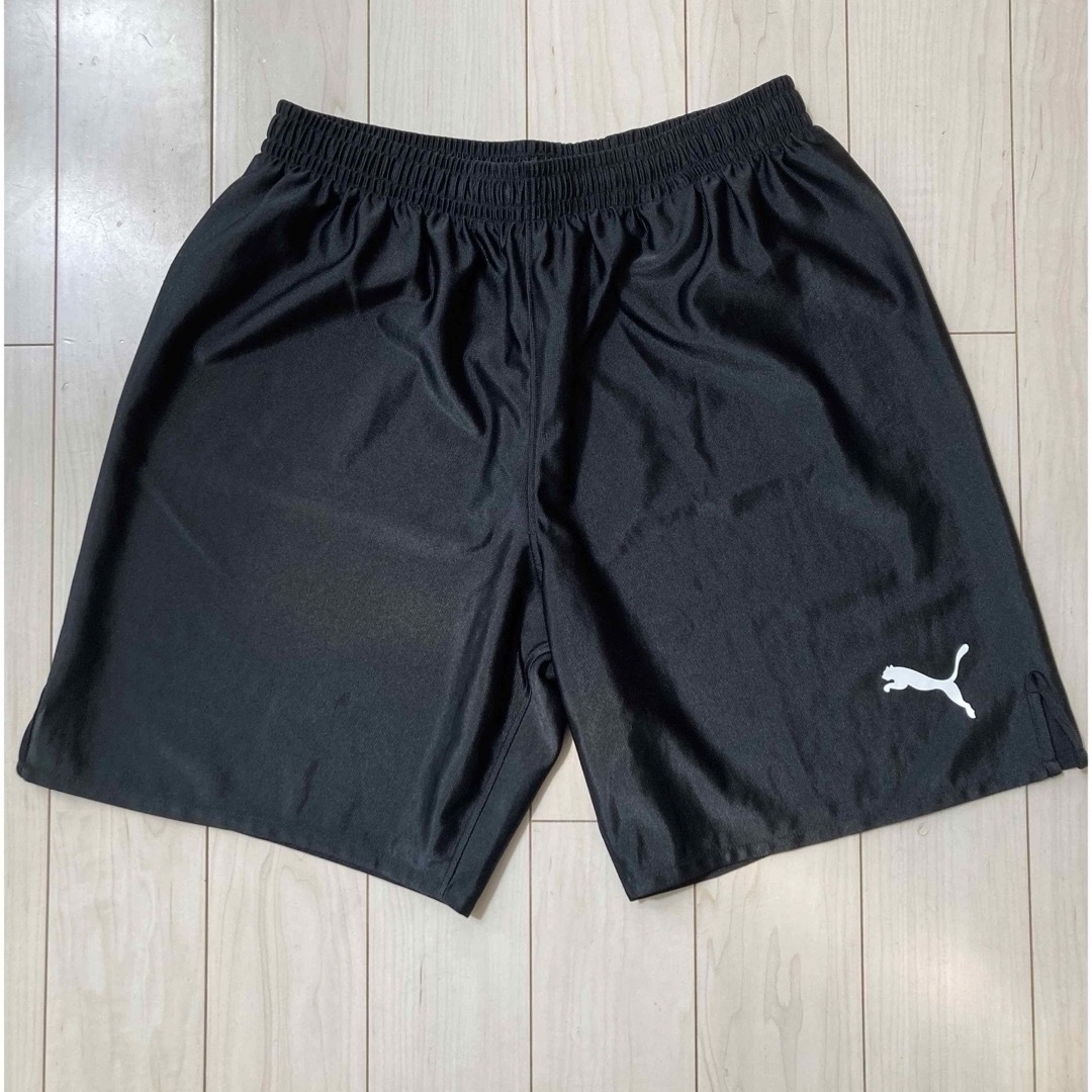 PUMA(プーマ)のプーマ　サッカーパンツ　Ｌ スポーツ/アウトドアのサッカー/フットサル(ウェア)の商品写真