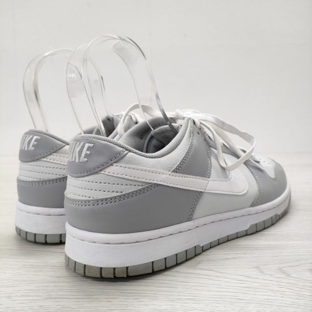 NIKE(ナイキ)のNIKE Dunk Low ダンク サイズ28.5cm DJ16188-001 スニーカー ホワイト グレー メンズ ナイキ【中古】4-0403G◎ メンズの靴/シューズ(スニーカー)の商品写真