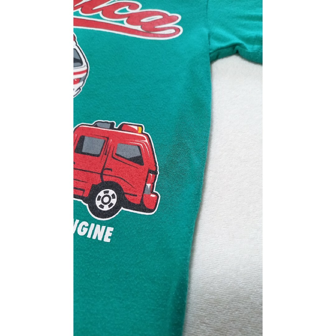 TOMMY(トミー)のトミカ　Tシャツ　110　男の子　消防車　パトカー　救急車 キッズ/ベビー/マタニティのキッズ服男の子用(90cm~)(Tシャツ/カットソー)の商品写真