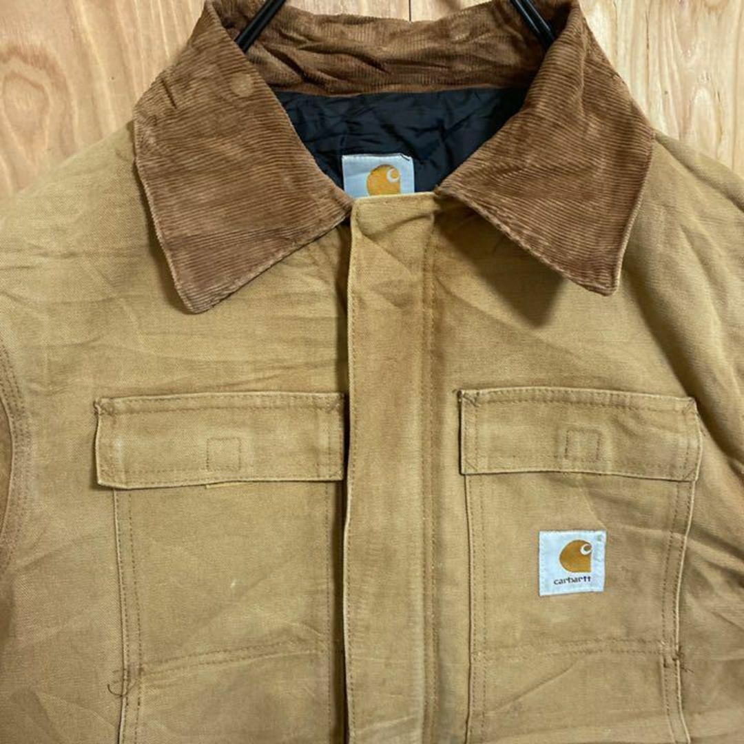 carhartt(カーハート)のダックジャケット カーハート アメカジ ベージュ ロゴ USA古着 アウター メンズのジャケット/アウター(ブルゾン)の商品写真