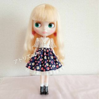 ハンドメイド「ヨーク切り替えのドッキングワンピース」ネオブライス・リカちゃんの服(人形)