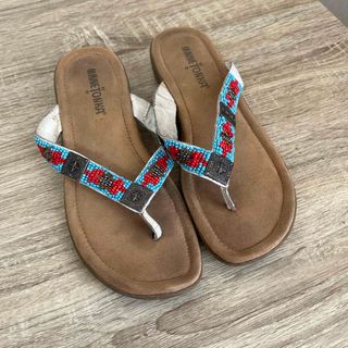 Minnetonka - 【MINNETONKA】サンダルの通販 by ☺︎︎|ミネトンカ Minnetonka - 【MINNETONKA】サンダルの通販 by ☺︎︎|ミネトンカ