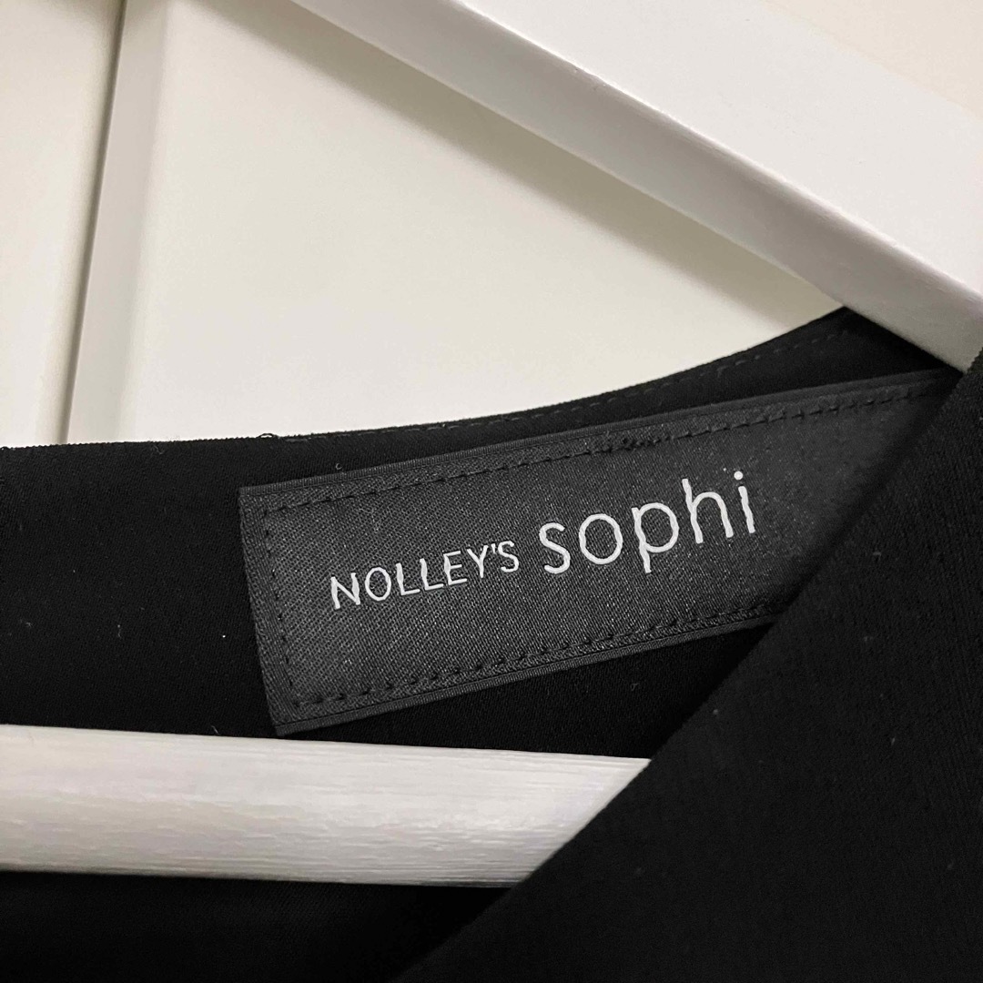 NOLLEY'S(ノーリーズ)のNOLLEYS sophi ノーリーズソフィ「バッグサテンワンピース」ブラック レディースのワンピース(ひざ丈ワンピース)の商品写真