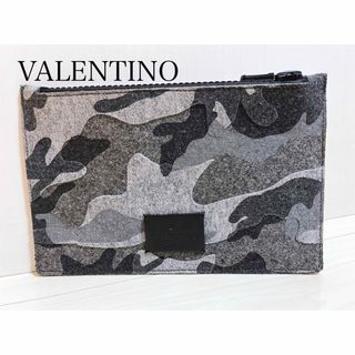 VALENTINO - VALENTINO GARAVANI クラッチバッグ　セカンドバッグ　迷彩