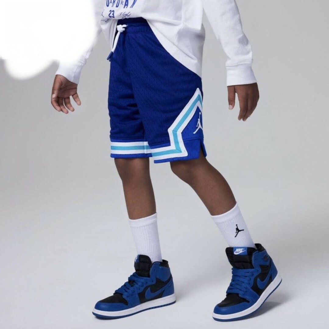 Jordan Brand（NIKE）(ジョーダン)のジョーダン エア リトル メッシュ ショートパンツnike キッズ キッズ/ベビー/マタニティのキッズ服男の子用(90cm~)(パンツ/スパッツ)の商品写真