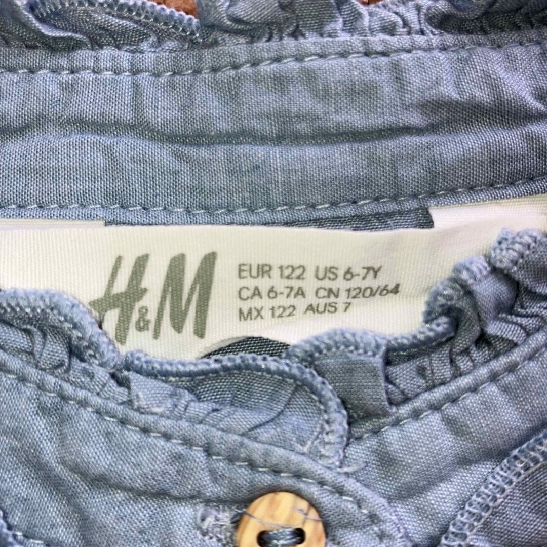 H&M(エイチアンドエム)のH&M  キッズシャツブラウス　120程度 キッズ/ベビー/マタニティのキッズ服女の子用(90cm~)(ブラウス)の商品写真