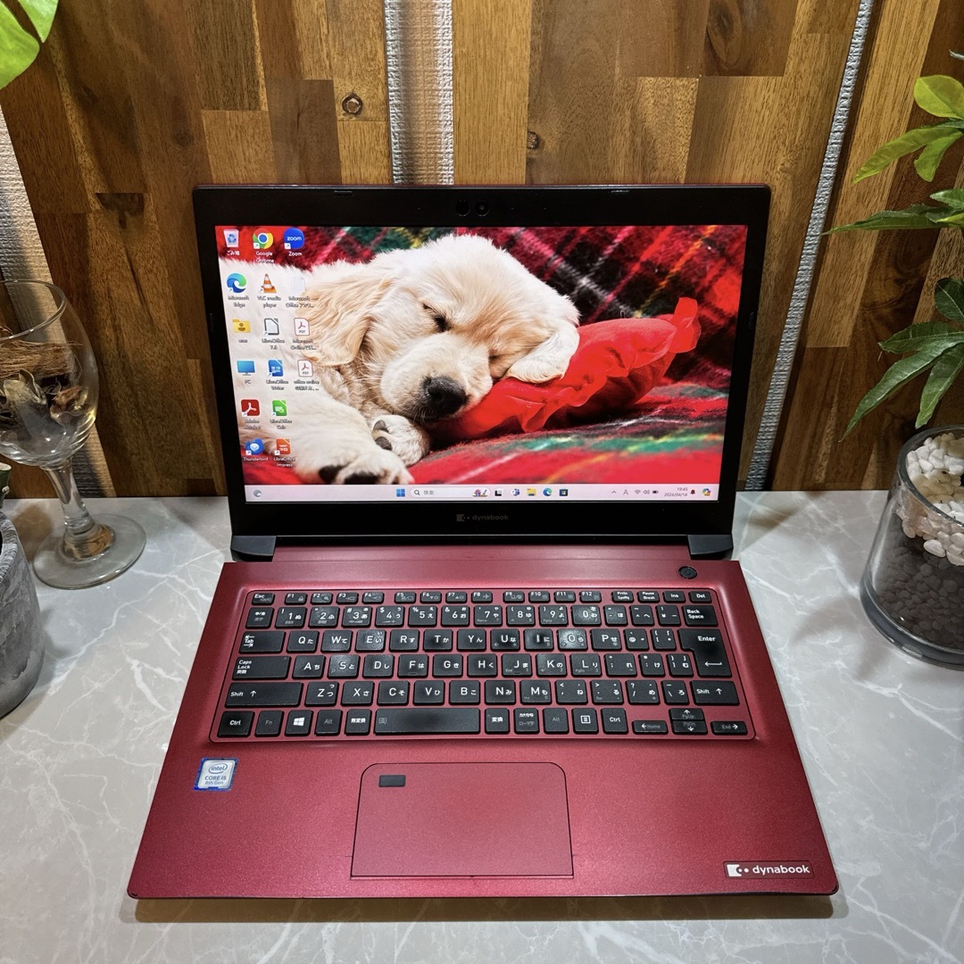 dynabook(ダイナブック)のDynabook P1-S6LP☘️i5第8世代☘️メモ8G☘️SSD256GB スマホ/家電/カメラのPC/タブレット(ノートPC)の商品写真