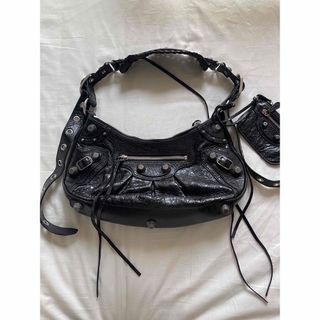 バレンシアガ(Balenciaga)のbalenciaga le cagole small ショルダーバッグ(ショルダーバッグ)