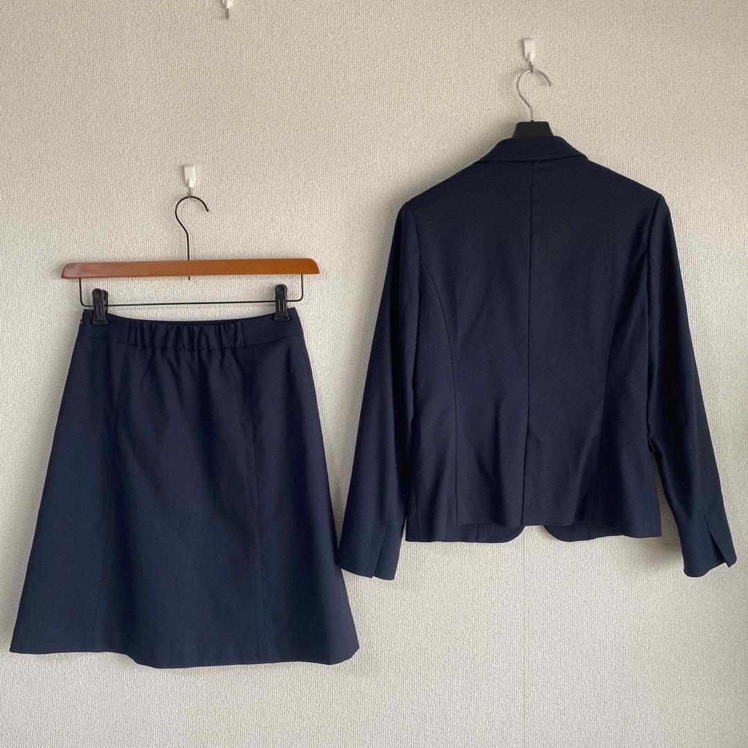 UNITED ARROWS green label relaxing(ユナイテッドアローズグリーンレーベルリラクシング)のグリーンレーベル スカートスーツ 36 W64 濃紺 ストレッチ 春夏 DMW レディースのフォーマル/ドレス(スーツ)の商品写真