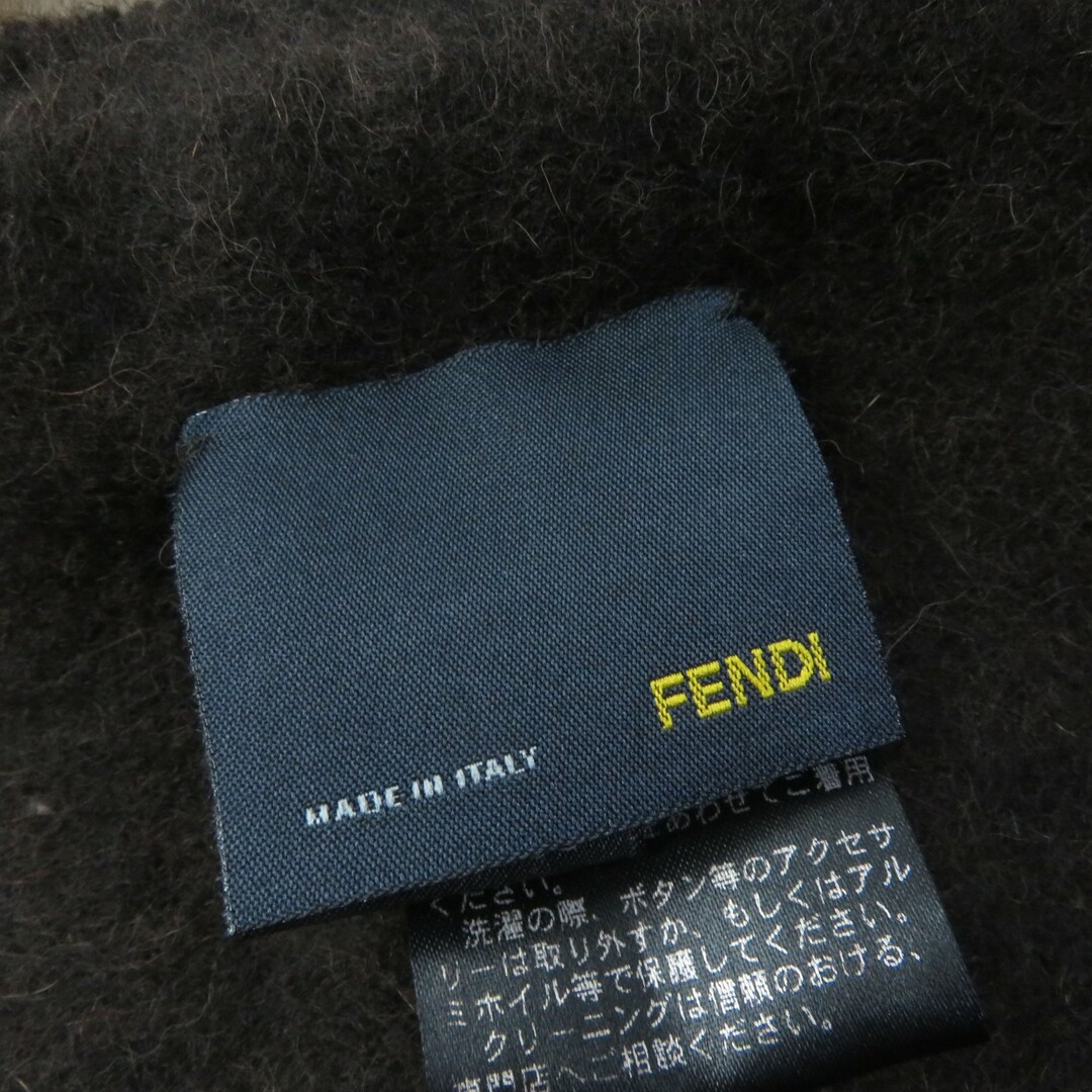 FENDI(フェンディ)の極美品★FENDI フェンディ カシミヤ混 セーブルファー レザー使い フリンジ付 キャンディストール/ショール ブラウン イタリア製 正規品 レディース レディースのファッション小物(ストール/パシュミナ)の商品写真