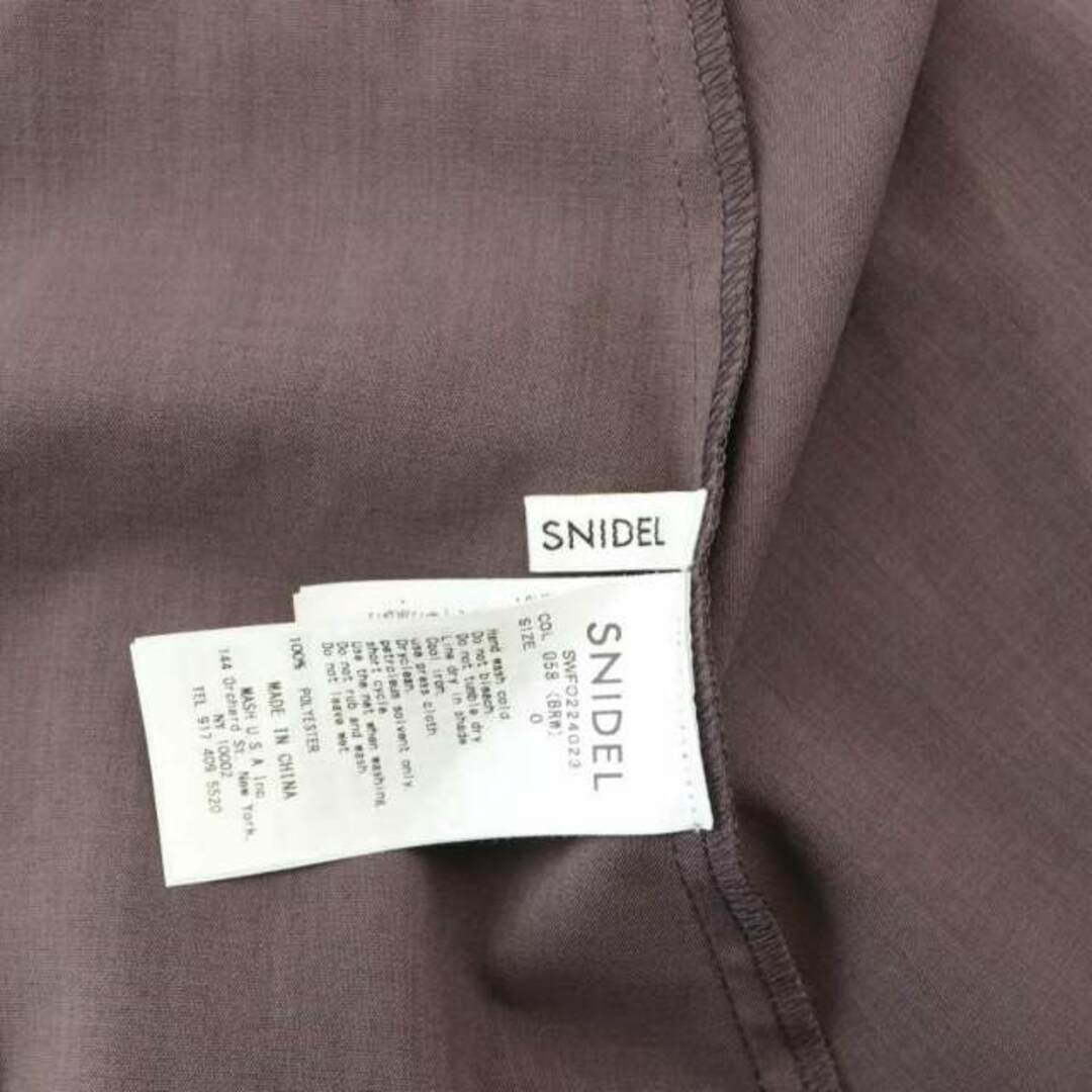 SNIDEL(スナイデル)のスナイデル 22AW Sustainable バックオープンフレアワンピース 紫 レディースのワンピース(ロングワンピース/マキシワンピース)の商品写真