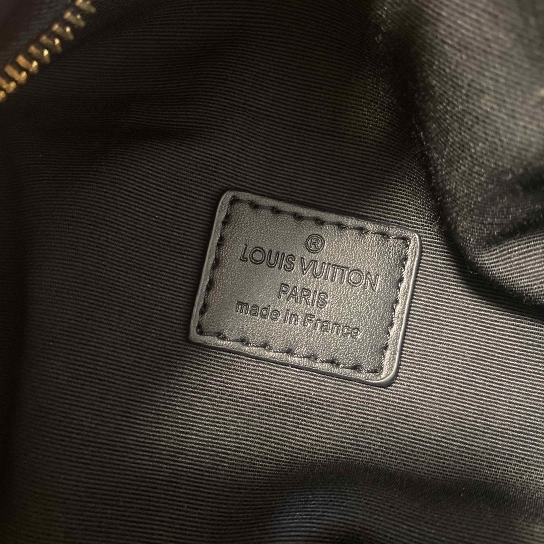 LOUIS VUITTON(ルイヴィトン)のルイヴィトン バムバッグ ニューウェーブ  レディースのバッグ(ボディバッグ/ウエストポーチ)の商品写真